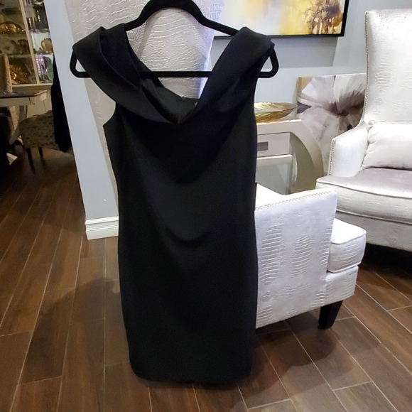 VINCE CAMUTO BLACK OF THE SHOULDER DRESS - Picture 3 of 7
